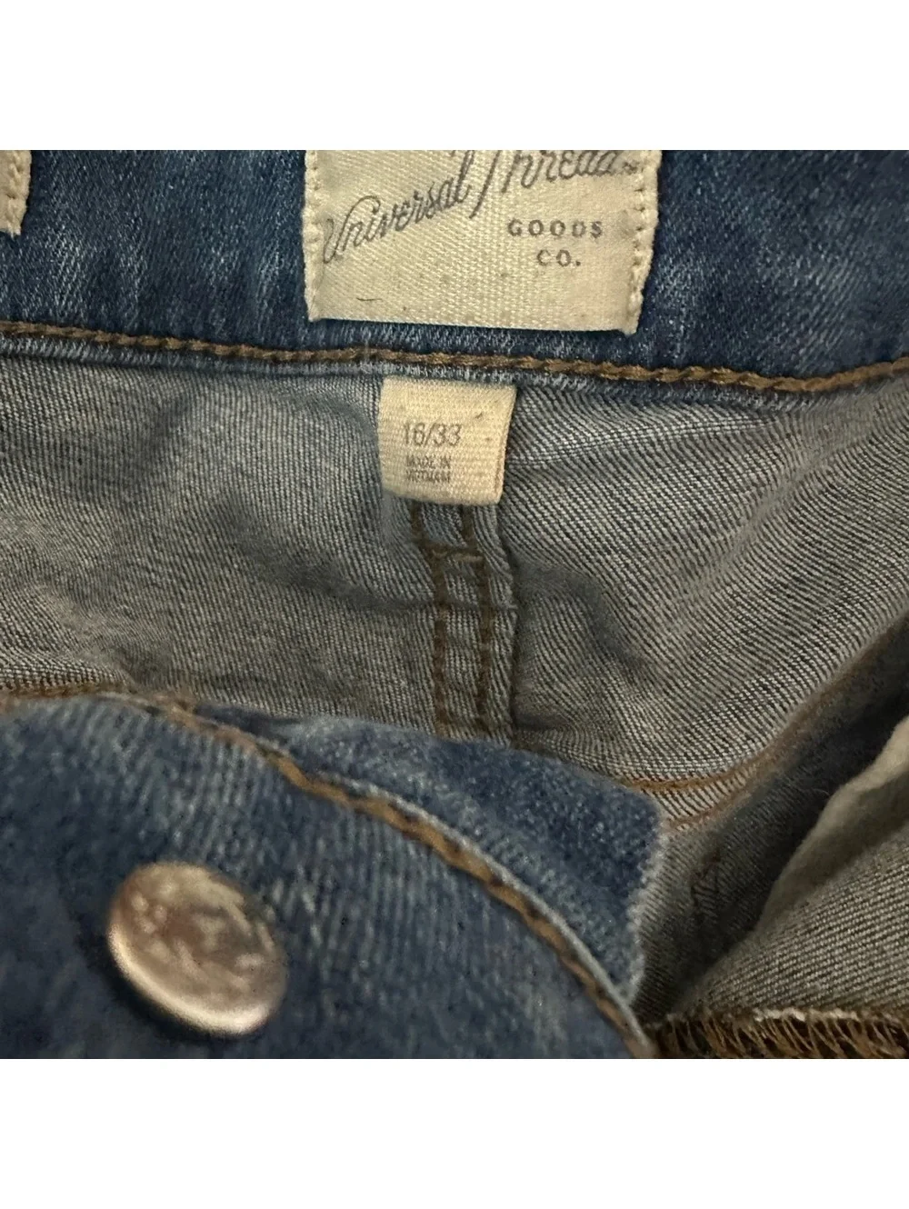 Universal Thread Blue Distressed Jean Shorts Blue Size 16/33